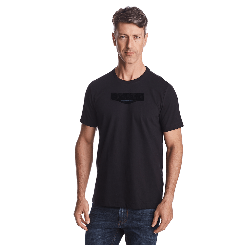 Camiseta-Slim-Masculina-Com-Estampa-Convicto